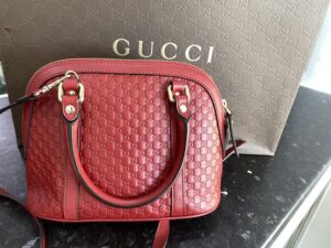 Gucci leather bag mint with long crossbody strap 