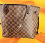 Louis Vuitton Neverfull MM with pouch - Image 4